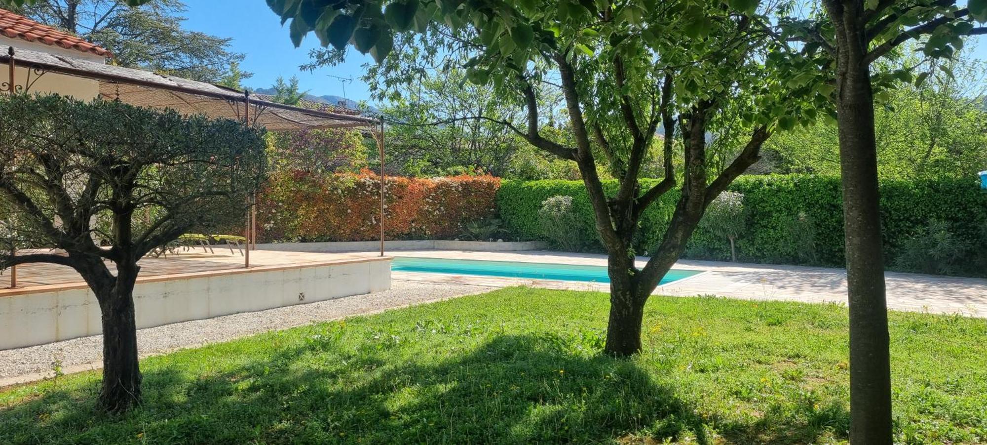 Studio Independant A La Villa Garlaban 3 Etoiles 제므노 외부 사진